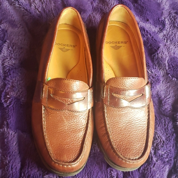 dockers penny loafers